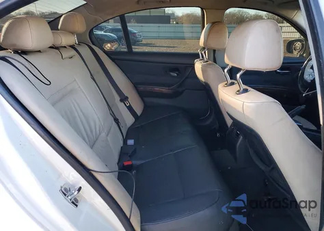 2009 BMW 328 I z USA, uszkodzony, nr VIN WBAPH77509NM30674